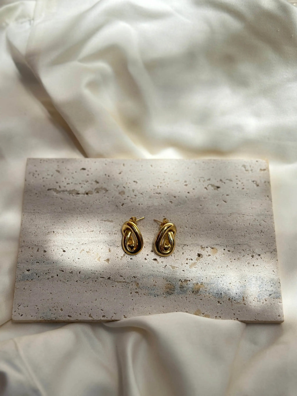 Aretes Nudo - Caravan Joyeria